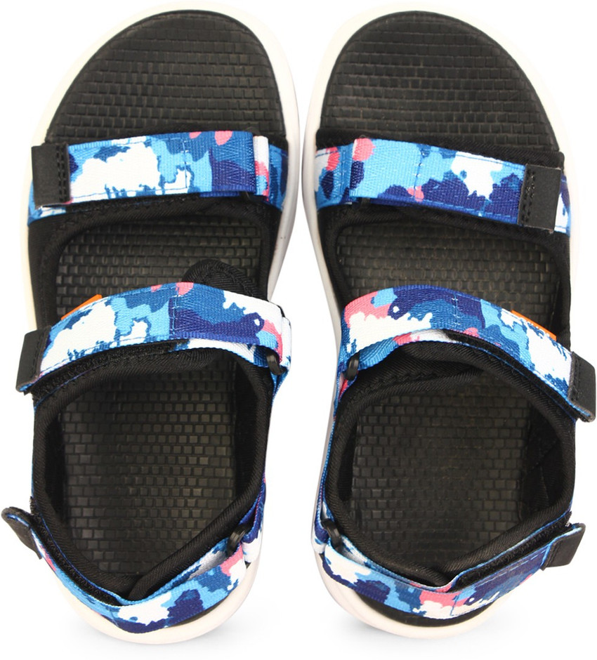 Vento hotsell sandals flipkart