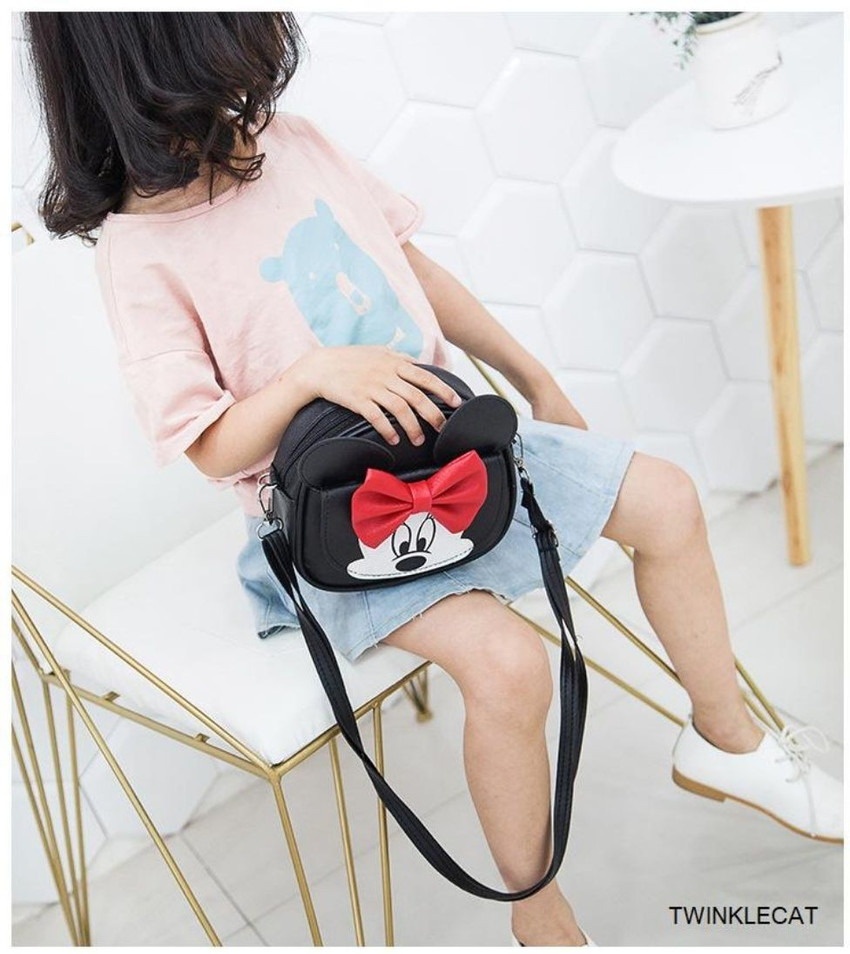 Mickey mouse on sale sling bag