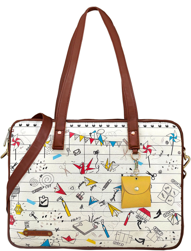 Laptop side outlet bags flipkart