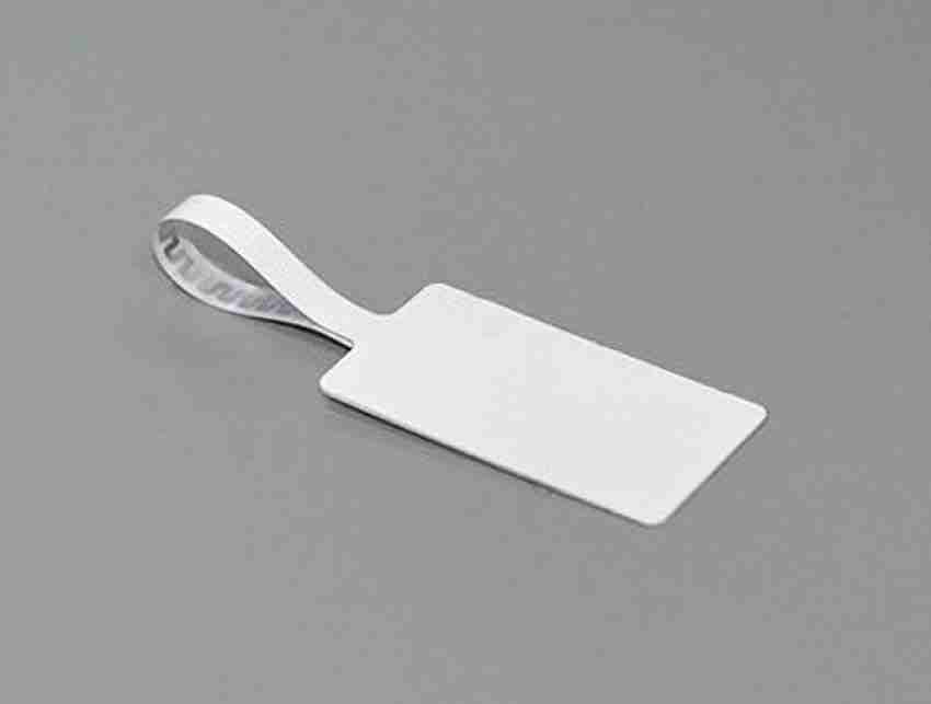 all purpose String jewelry Tags 8mm x 16mm-goldUPTOWNTOOLSall purpose White  paper String jewelry Tags 8mm x 16mm-gold • High quality all purpose string-jewelry  tags.• Size: 8mm x 16mm• Material: Plastic• Qty: 1000