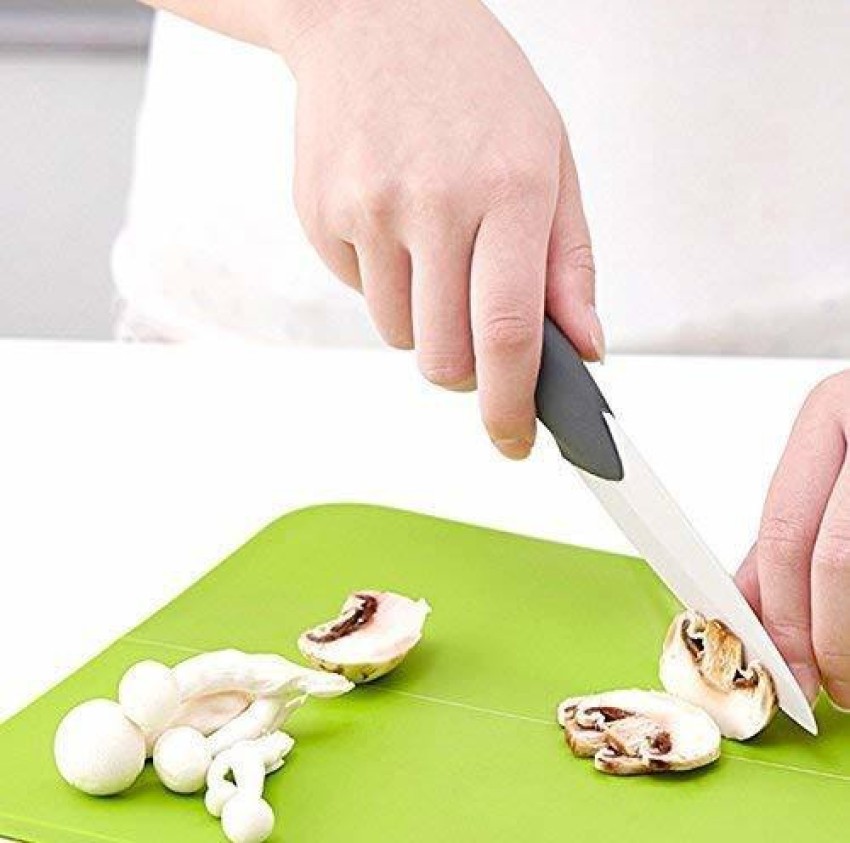 https://rukminim2.flixcart.com/image/850/1000/l2jcccw0/cutting-board/q/0/j/yes-a-141-cutting-board-33-7-22-6-cm-mer-100-4156-pelton-original-imagduyxzu4a2kjc.jpeg?q=90