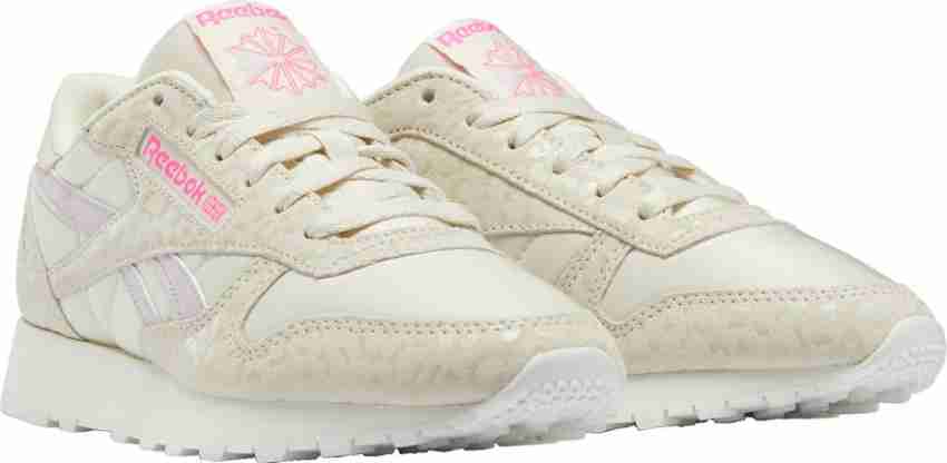 Reebok pastel pink leather 2025 sneakers