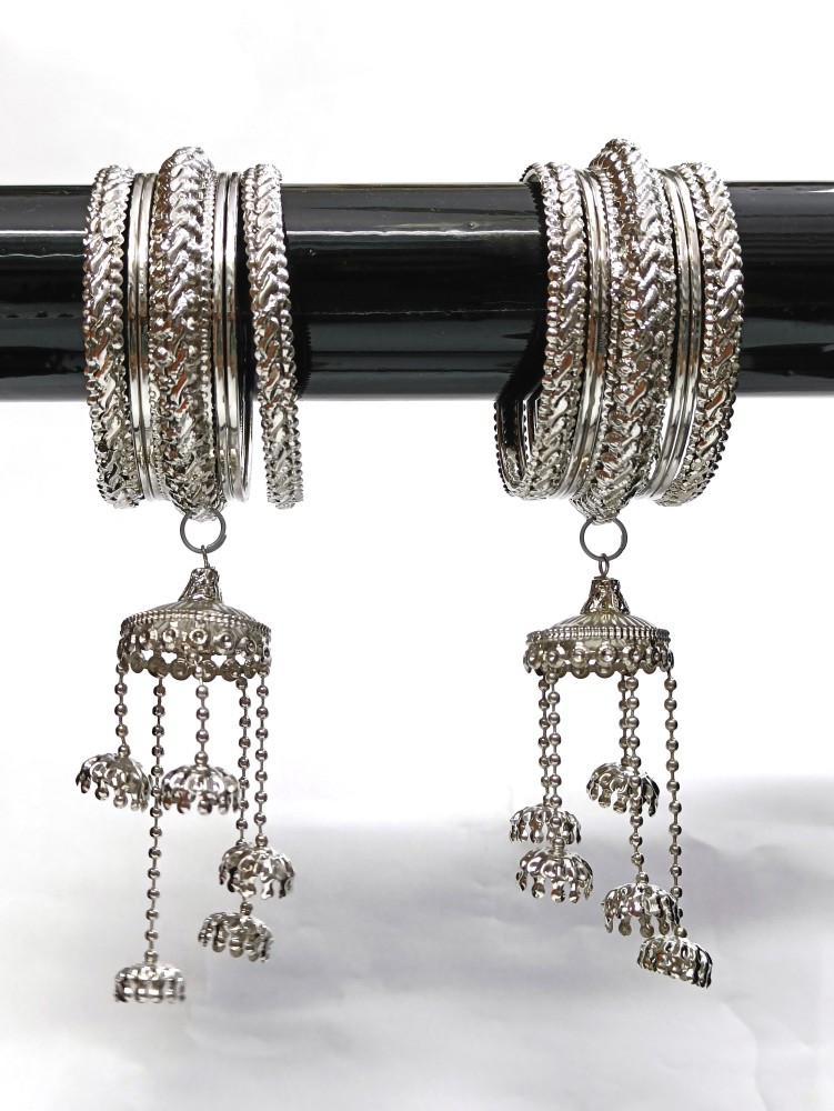 Traditional Jadau Style Rajasthani Bracelets with Stone and Beads by L   BANGLES BY LESHYA