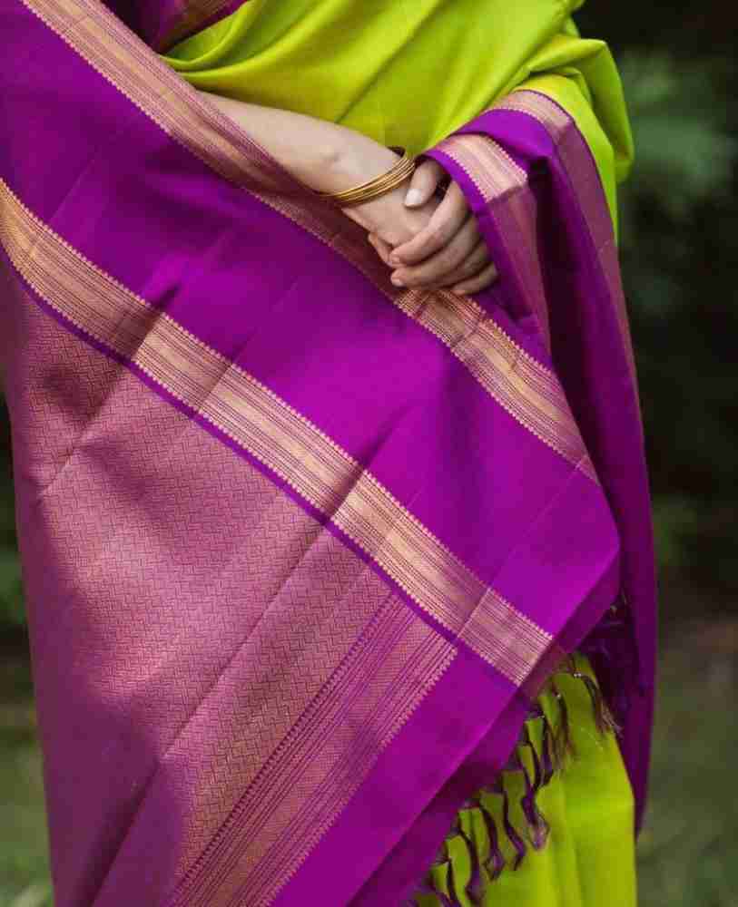 Buy V V FASHION Woven Kanjivaram Jacquard Green Sarees Online @ Best Price  In India