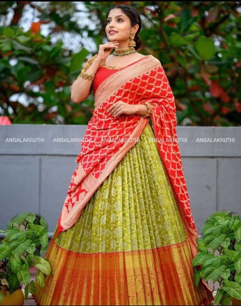 56% OFF on Triveni Self Design Lehenga Saree Net Saree(White, Pink) on  Flipkart | PaisaWapas.com