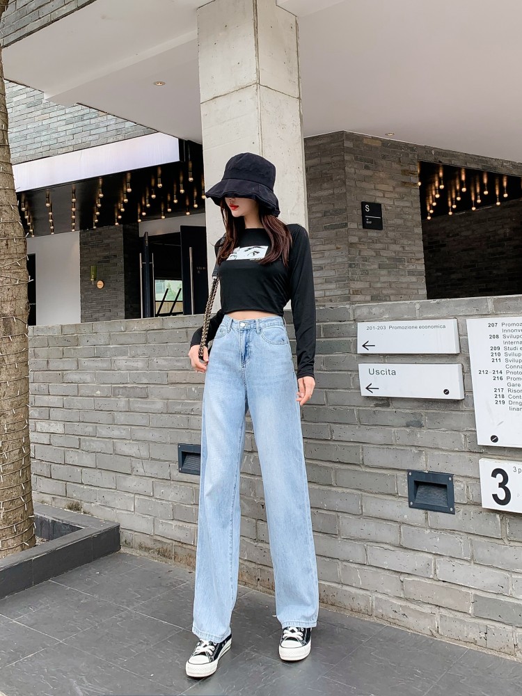 23 Best Wide-Leg Jeans 2023 From High-Rise to Low-Slung | Vogue