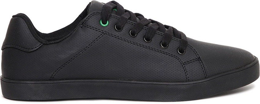 Ucb new arrivals black sneakers