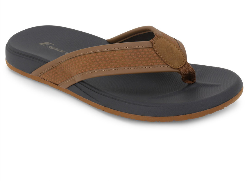 Dockers flip hot sale flops mens