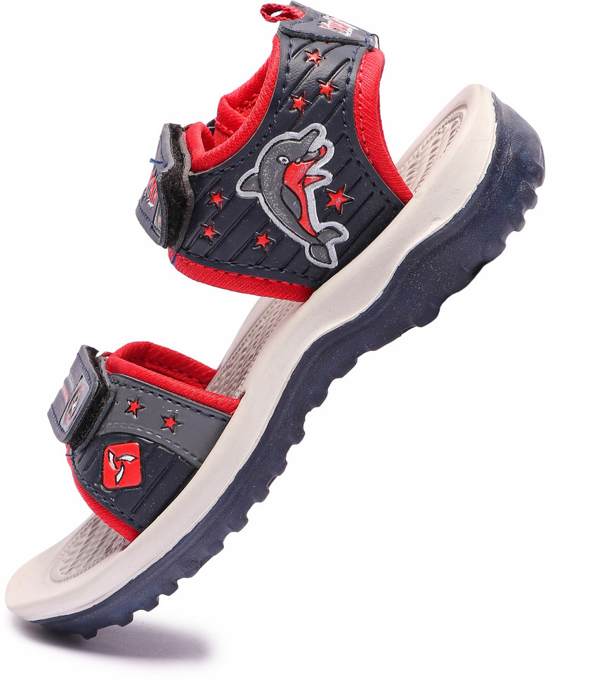 Boys sandals sales size 38