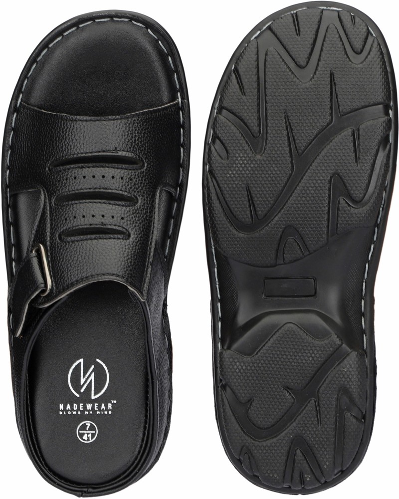 Black best sale chilton sandals