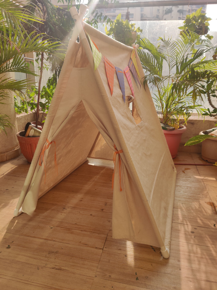Canvas deals tent house