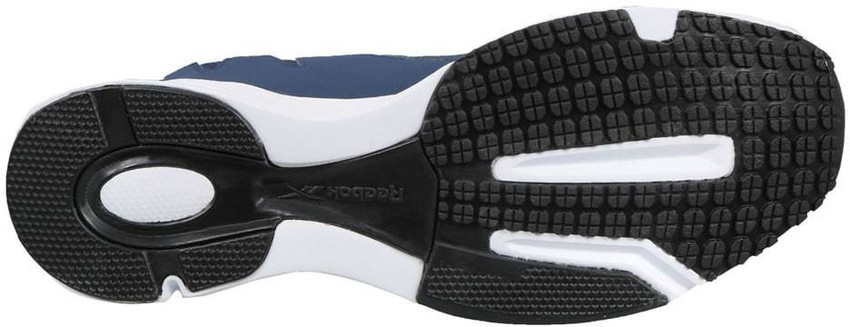 Reebok moving air best sale shoes price
