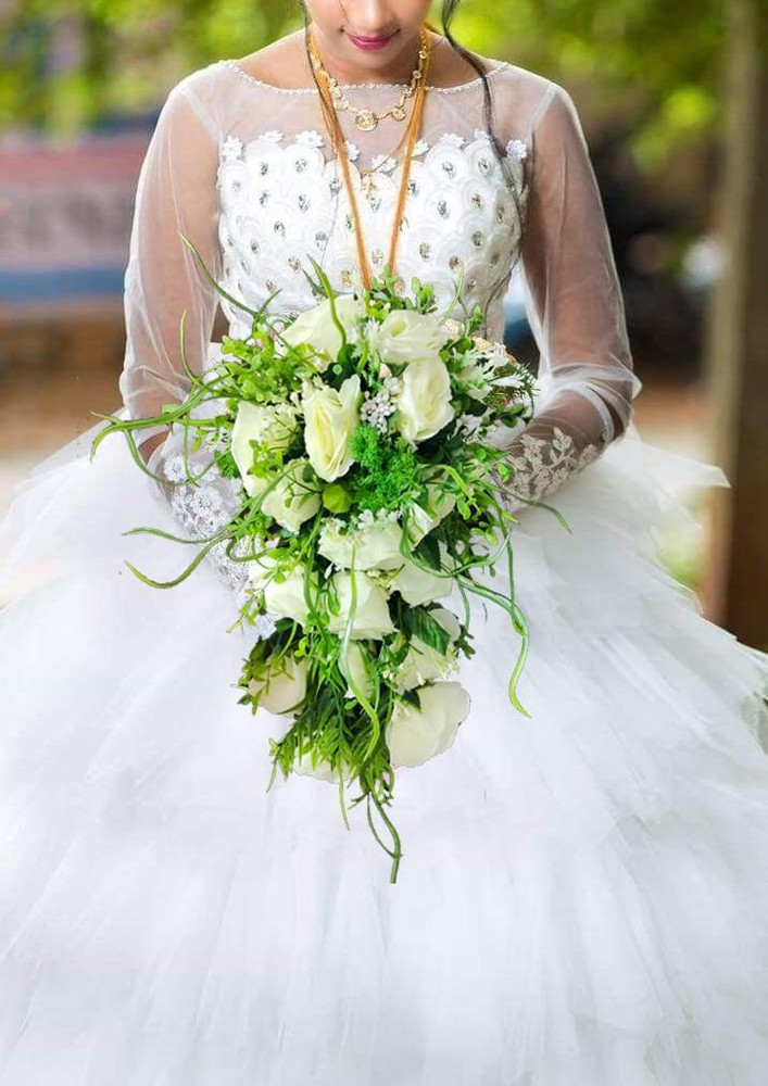 Artificial bridal bouquets online on sale