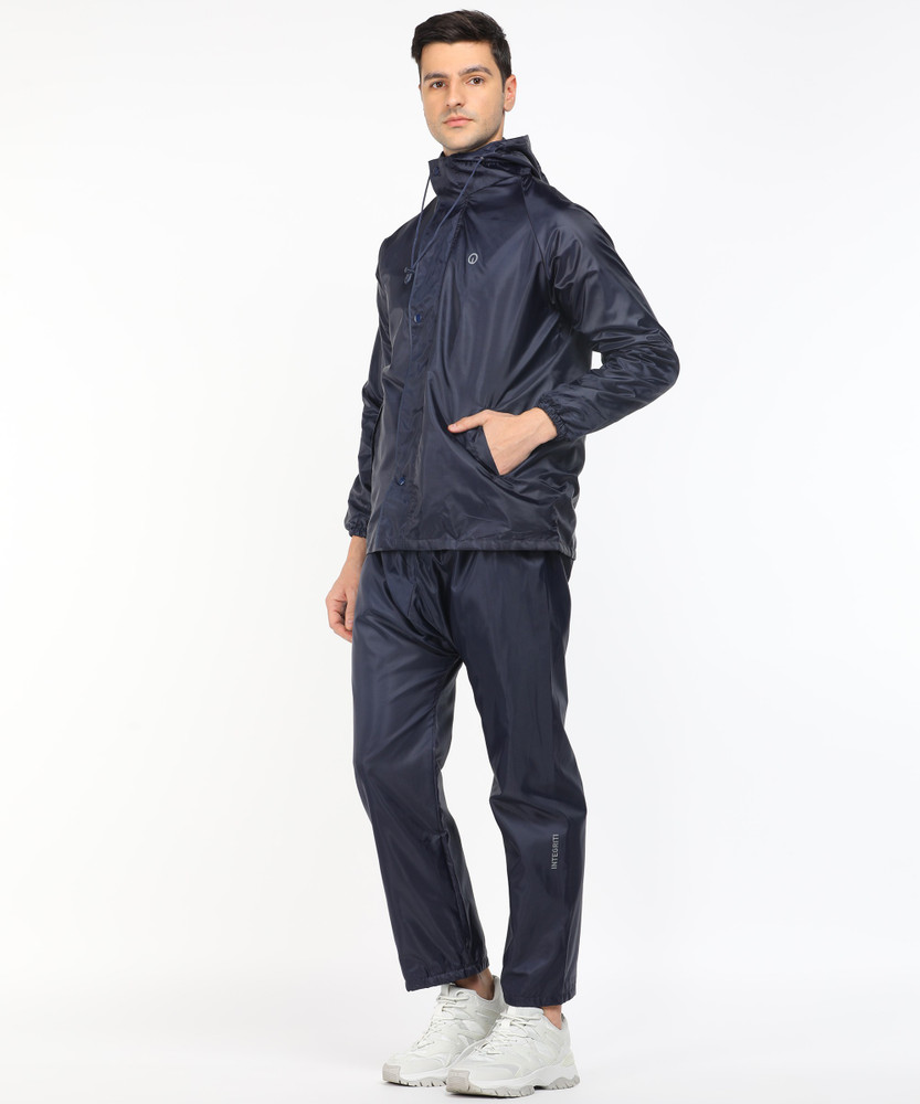 INTEGRITI Solid Men Raincoat - Buy INTEGRITI Solid Men Raincoat Online at  Best Prices in India | Flipkart.com