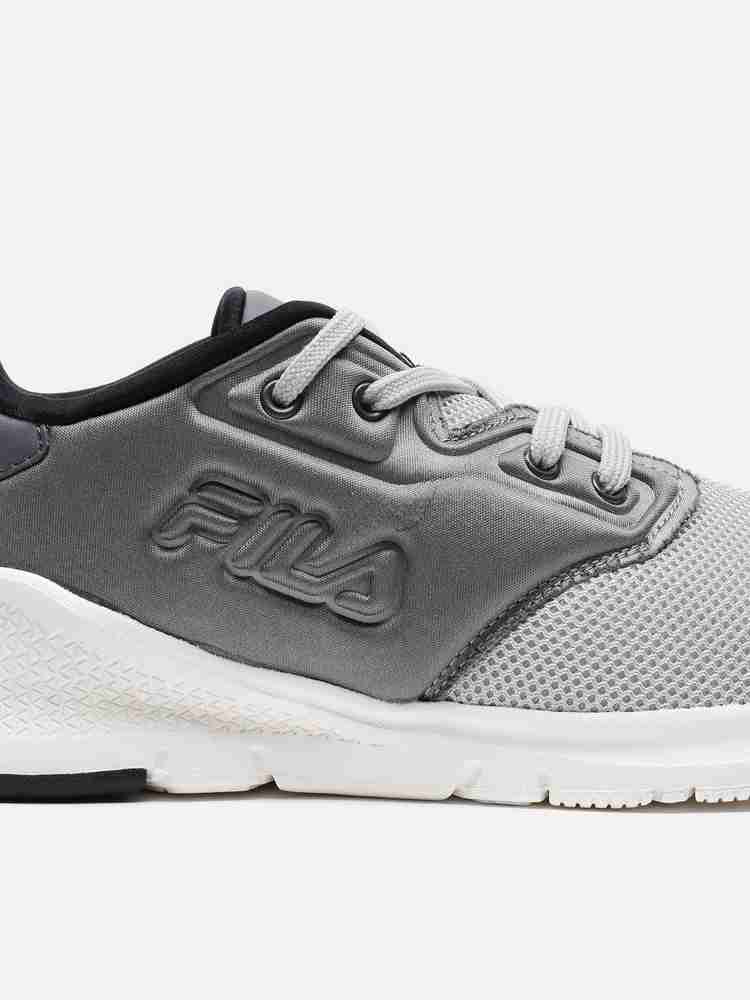 Fila torque deals grey running shoes