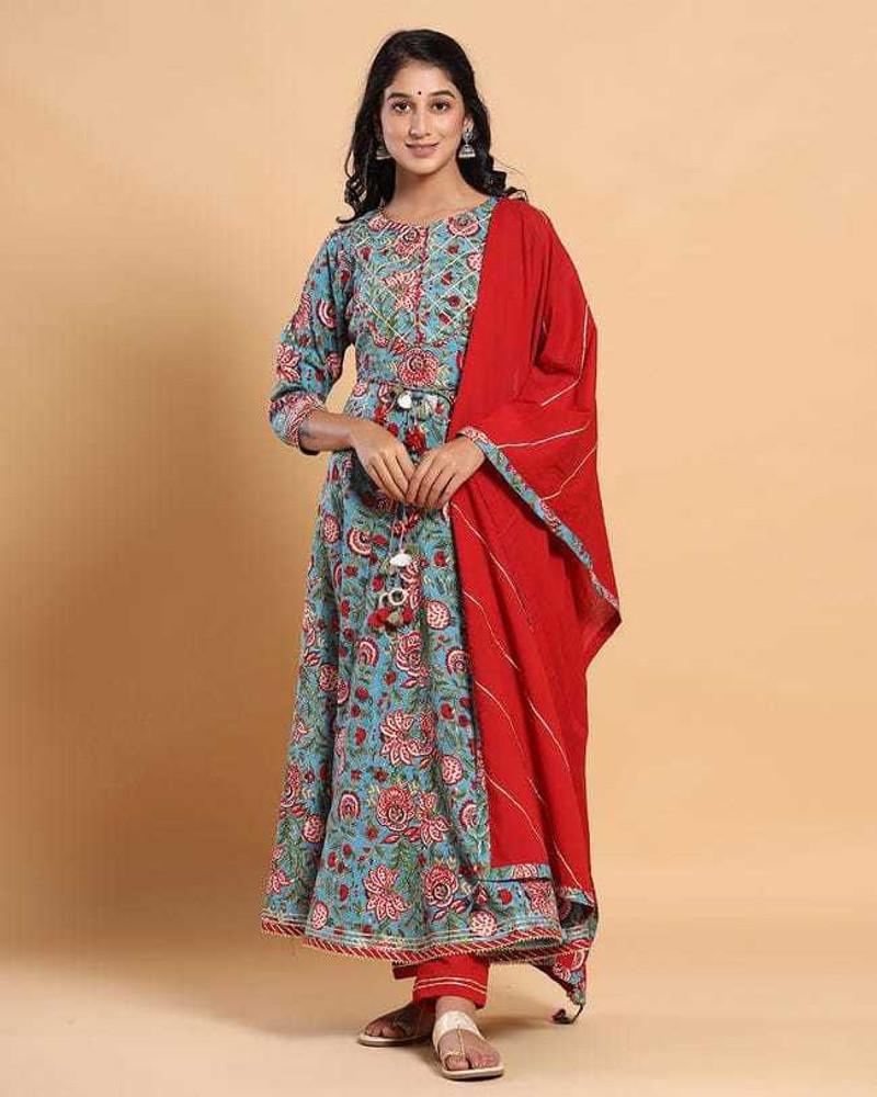 Hashtag wow Women Floral Print Anarkali Kurta Buy Hashtag wow Women Floral Print Anarkali Kurta Online at Best Prices in India Flipkart