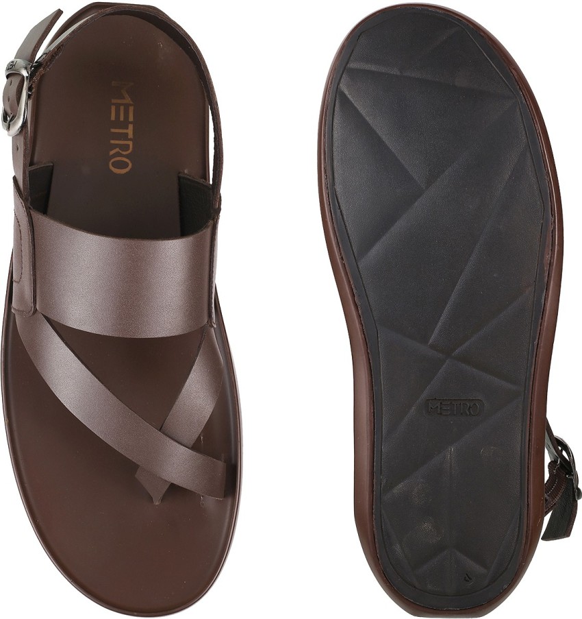 Metro chappal hot sale