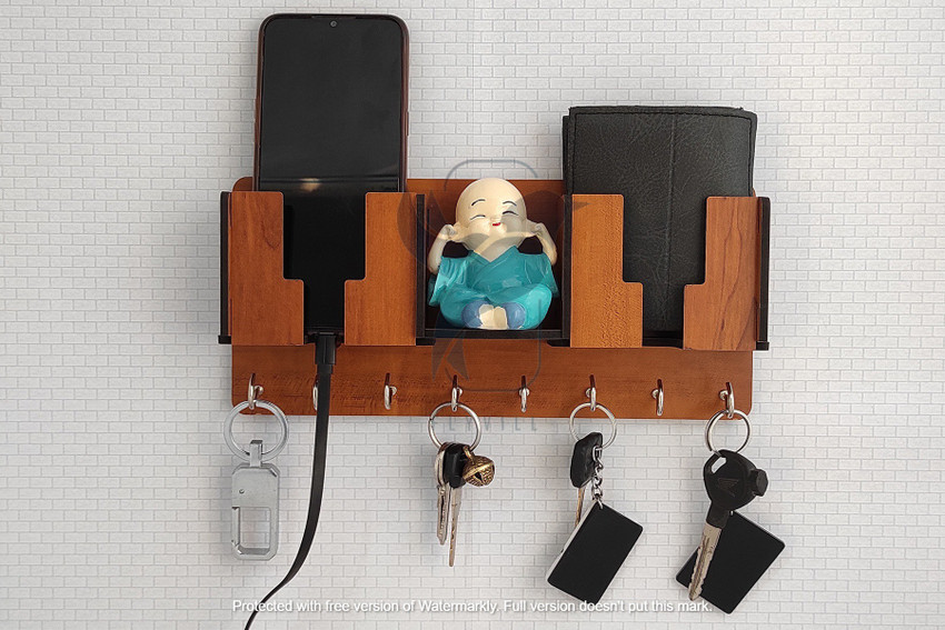 Free standing key holder 2025