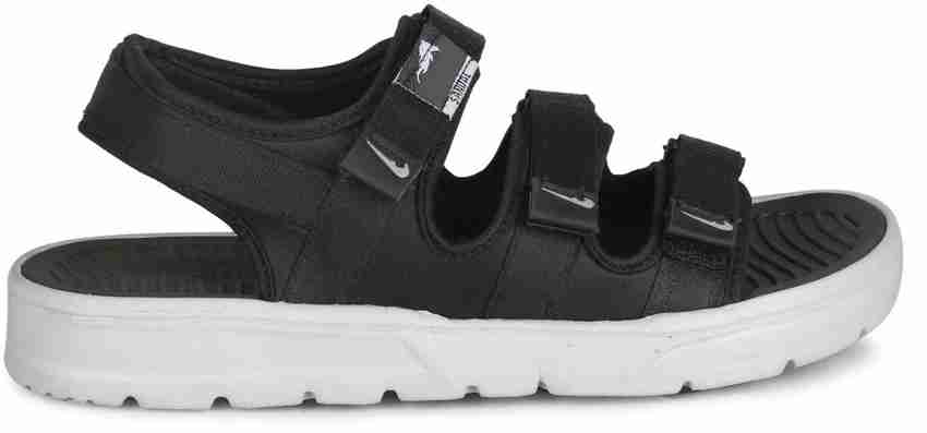 Nike owaysis on hot sale feet