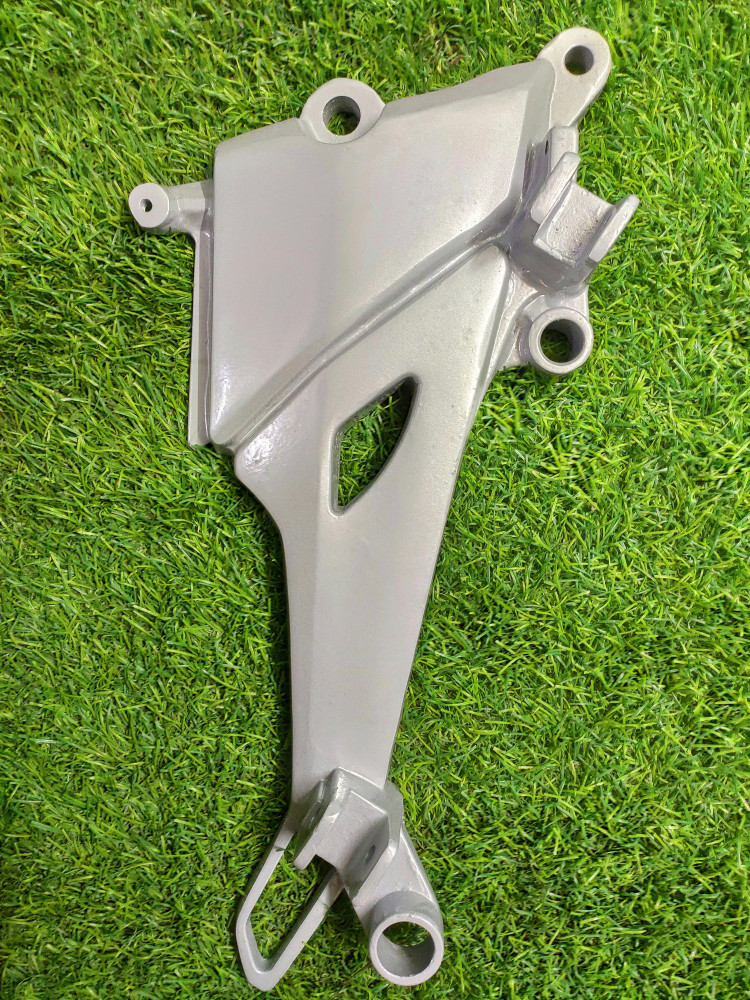 Karizma r center stand sale price