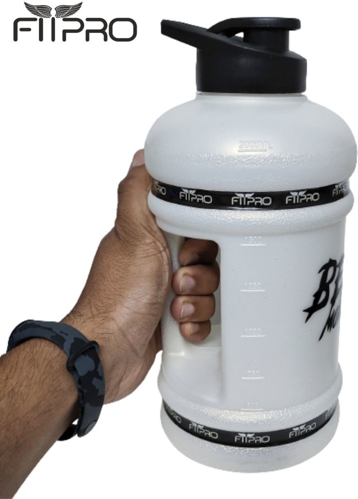 https://rukminim2.flixcart.com/image/850/1000/l3ahpjk0/bottle/3/1/g/2200-gym-gallon-bottle-2-2-ltr-protein-shaker-water-jug-bottle-original-imageg6stkmmwu8w.jpeg?q=90