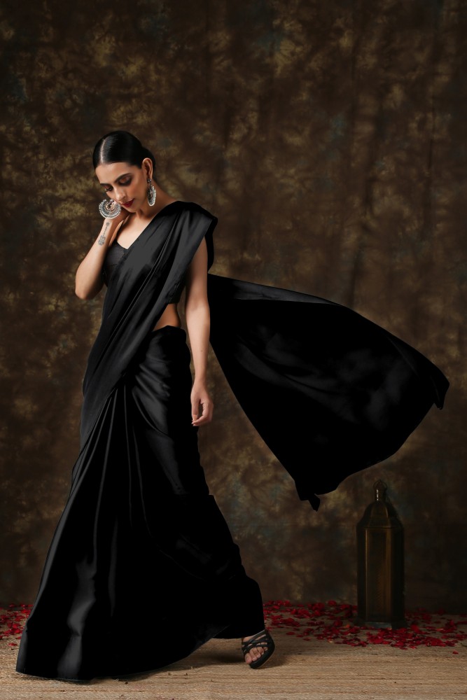 Buy Parmila Fashion Solid/Plain Bollywood Silk Blend Black Sarees Online @  Best Price In India