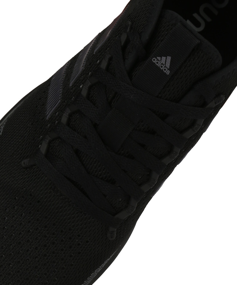 Adidas swift run primeknit triple top black