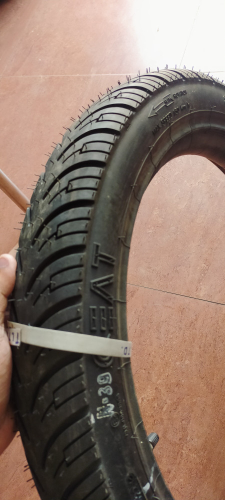Price of ceat clearance tubeless bike tyre