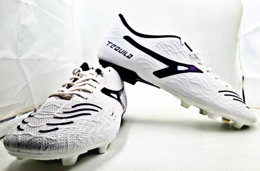 Anza football deals shoes online