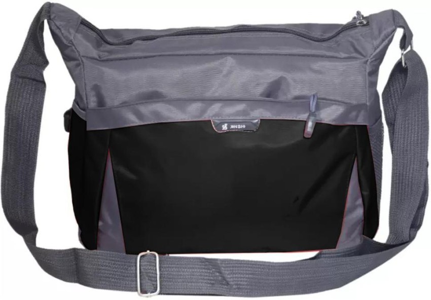 Boys messenger online bag