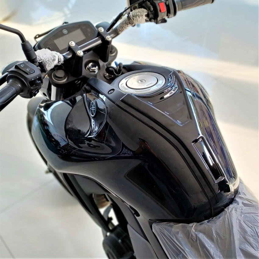 Yamaha fz fuel tank side cover sale