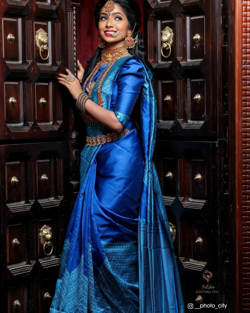 Buy Sneha Fashion Woven Kanjivaram Silk Blend Jacquard Dark Blue