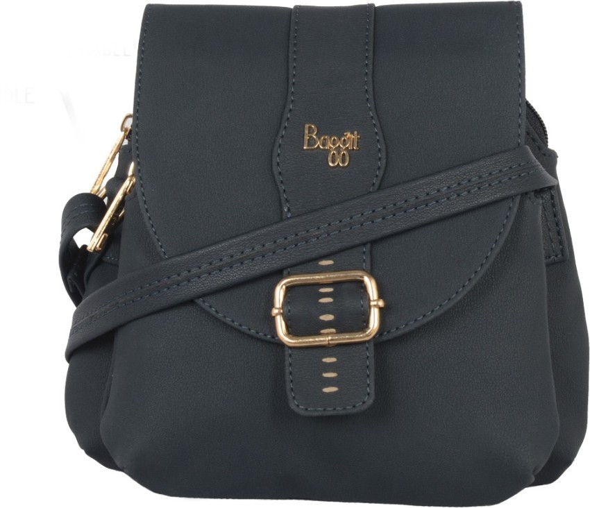 Baggit sling best sale bag on flipkart