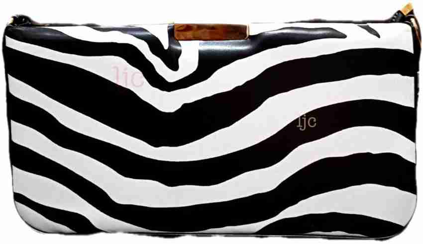 Flipkart bljstore Black and White Stripes Box Style Elegant