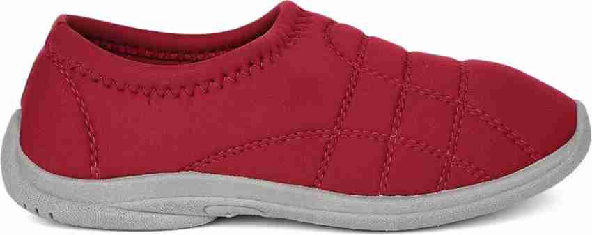 Bata sale sneakers 218