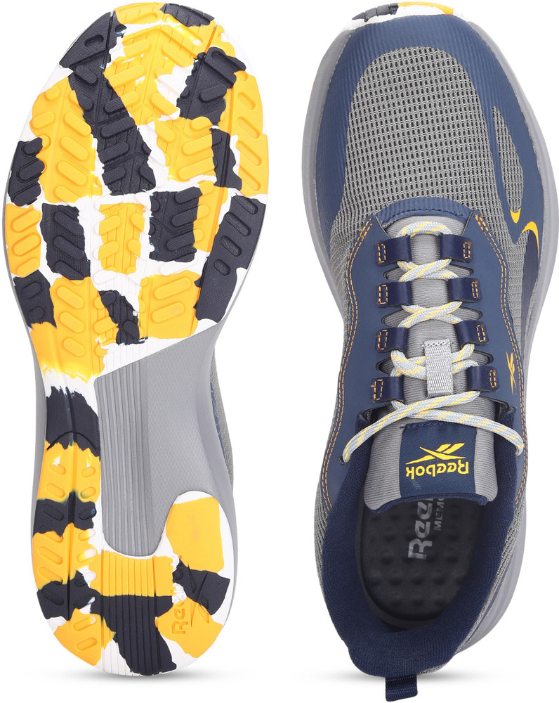 Reebok 3688 new arrivals