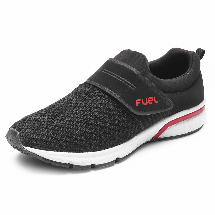Fila white fuel sports hot sale shoes