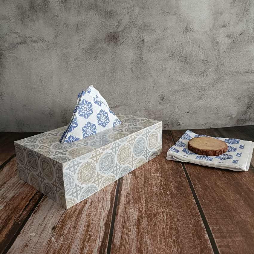 Facial deals tissue holder