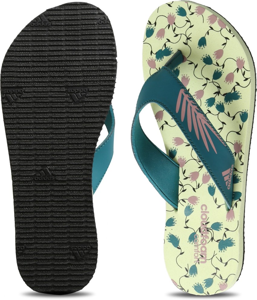 Adidas cloudfoam best sale women's flip flops