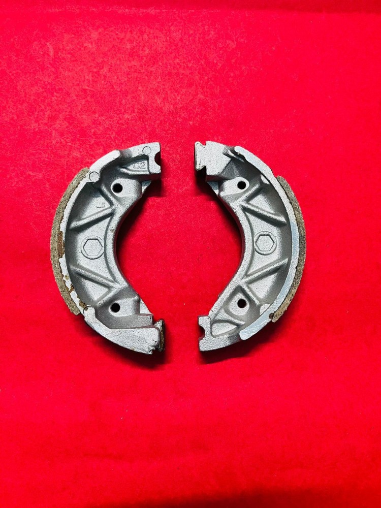 Yamaha fz16 rear store brake shoe price