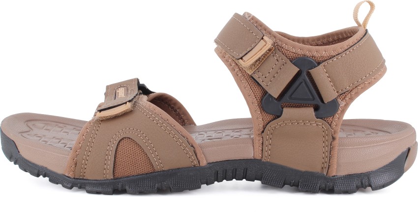 Sparx hot sale camel sandals