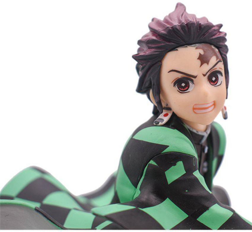 Demon Slayer Tanjiro Kamado Figure: Fight