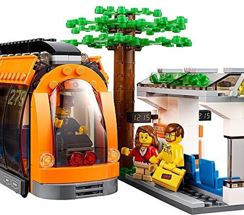 LEGO City Town 60097 City Square Building Kit - City Town 60097 
