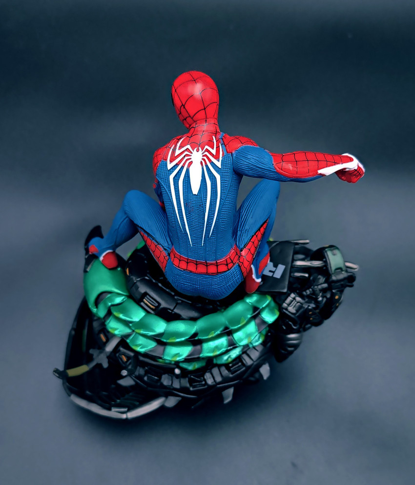 Marvel spider man shop ps4 action figure