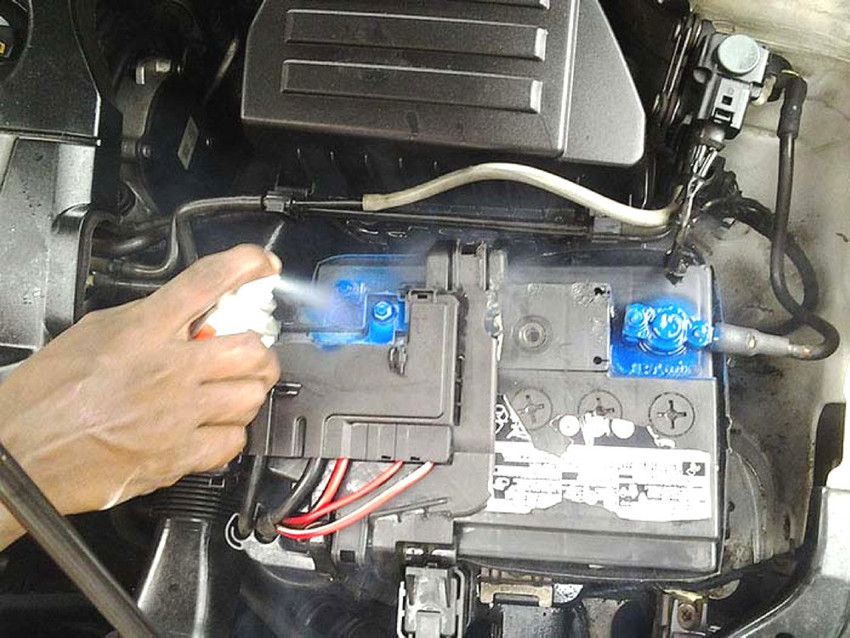 Car clearance battery protector