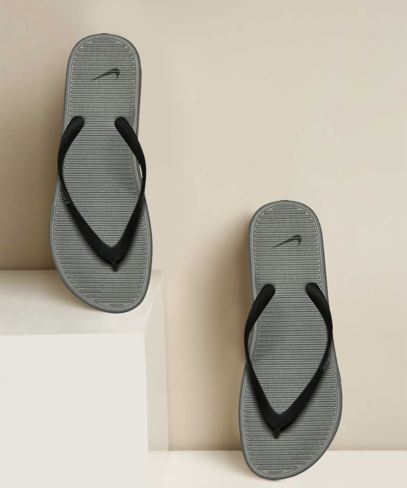 NIKE Men SOLARSOFT THONG 2 Slippers - Buy NIKE Men SOLARSOFT THONG 2  Slippers Online at Best Price - Shop Online for Footwears in India