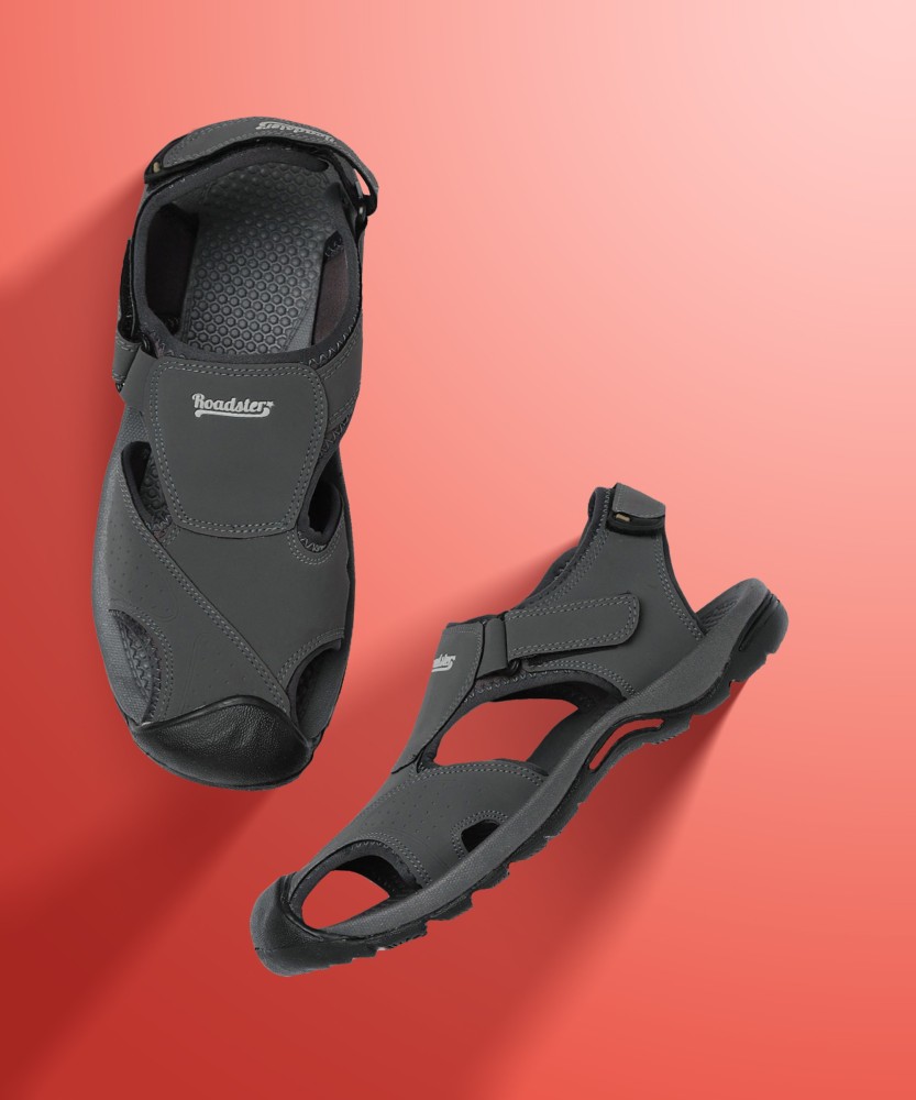 Buy Men Navy Blue Comfort Sandals online | Looksgud.in
