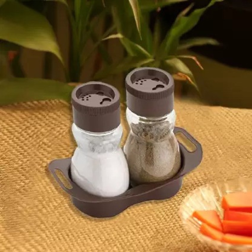 Plastic Salt & Pepper Shaker