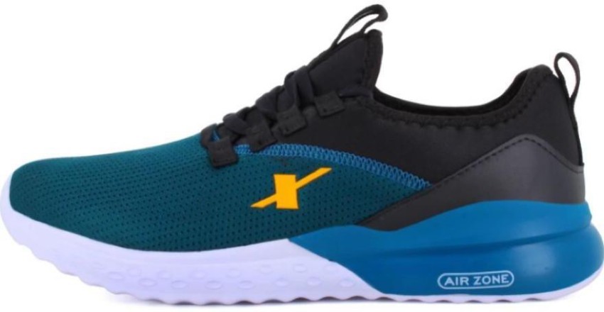 Relaxo cheap sports shoes