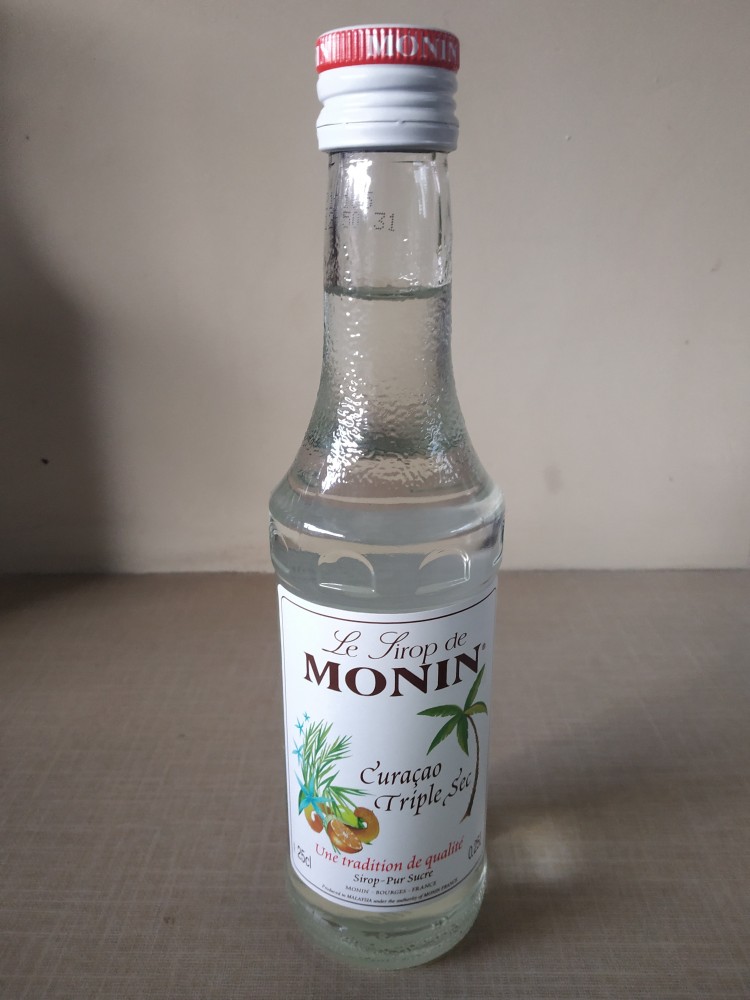Glass Bottle Monin Mocktails Fruit Syrup, Packaging Size: 1000 ml